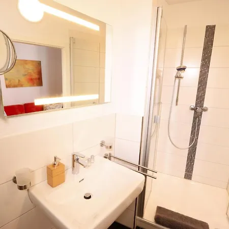 Oda ve Kahvaltı Echternacher Hof 4*