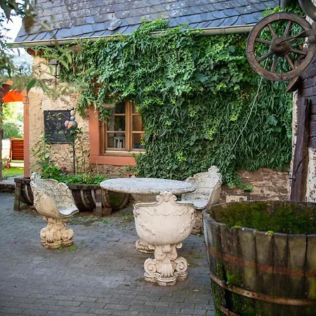 Frühstückspension Echternacher Hof 4*