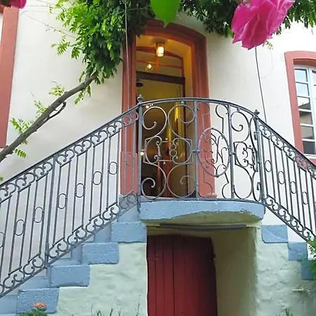 Oda ve Kahvaltı Echternacher Hof 4*