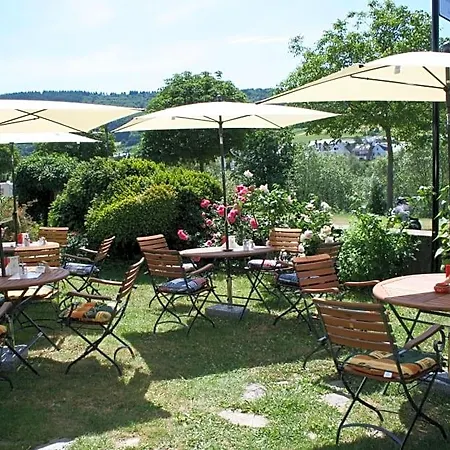 Echternacher Hof Bed & Breakfast Kinheim