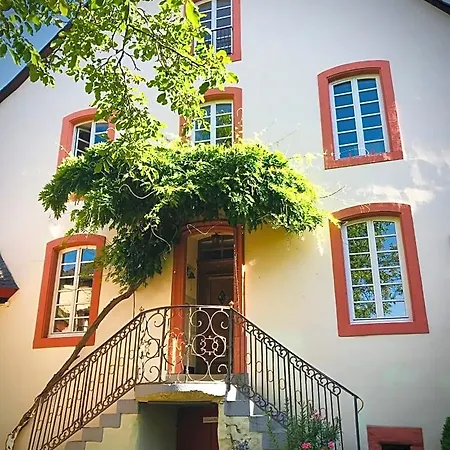 Echternacher Hof Nocleg ze śniadaniem